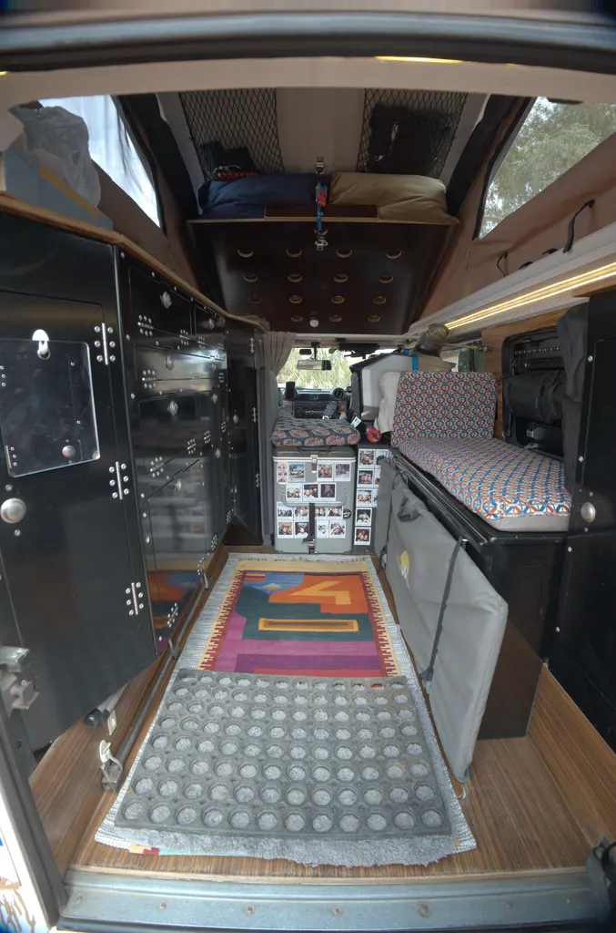 Land Rover Defender Camper pop-up roof