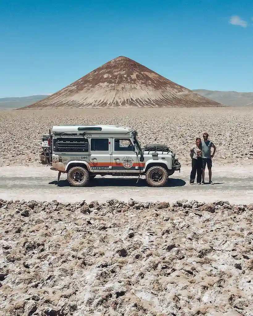 Paisaje y vehículo overland